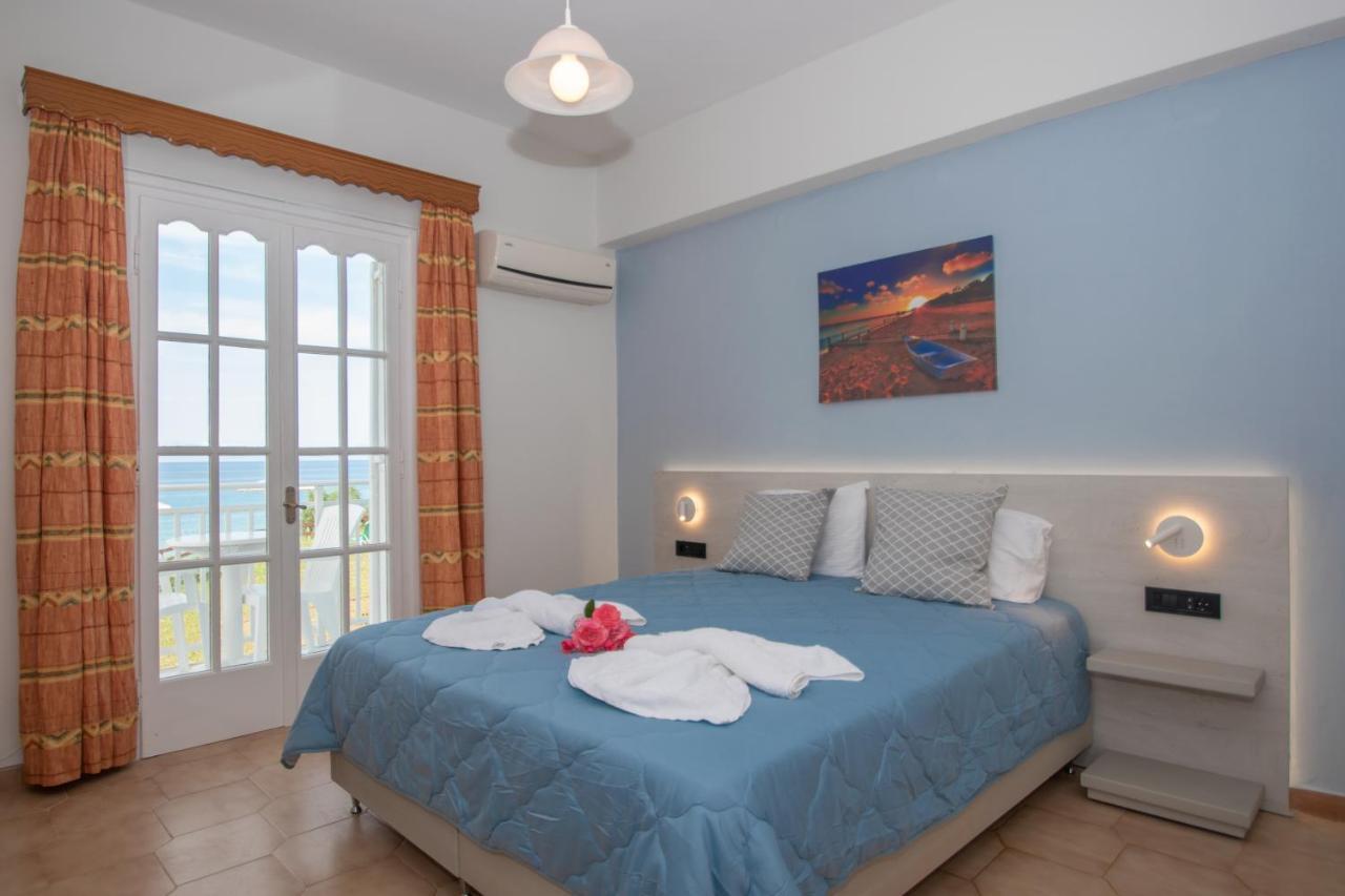 Baywatch Apartments On The Beach By "Elite" Amoudi Eksteriør billede